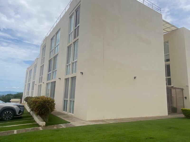 Departamento amueblado en Serene Residencial cerca de Av. Poetas en Puerto Vallarta