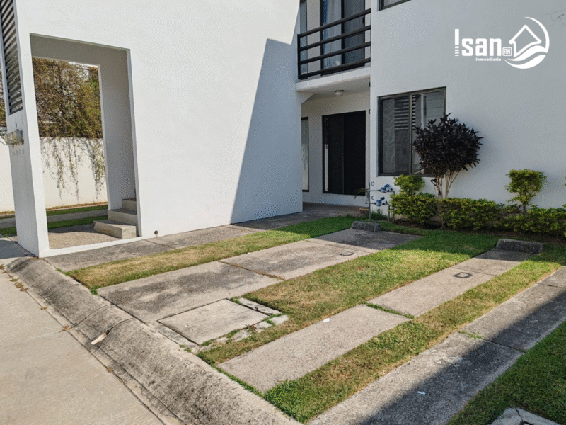 Las Ceibas coto con alberca