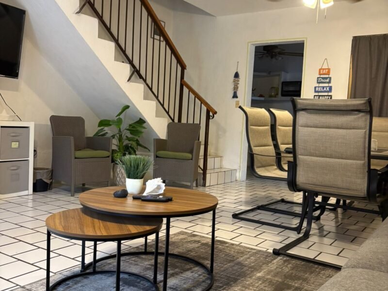 Casa amplia de 3 recámaras en María Montessori