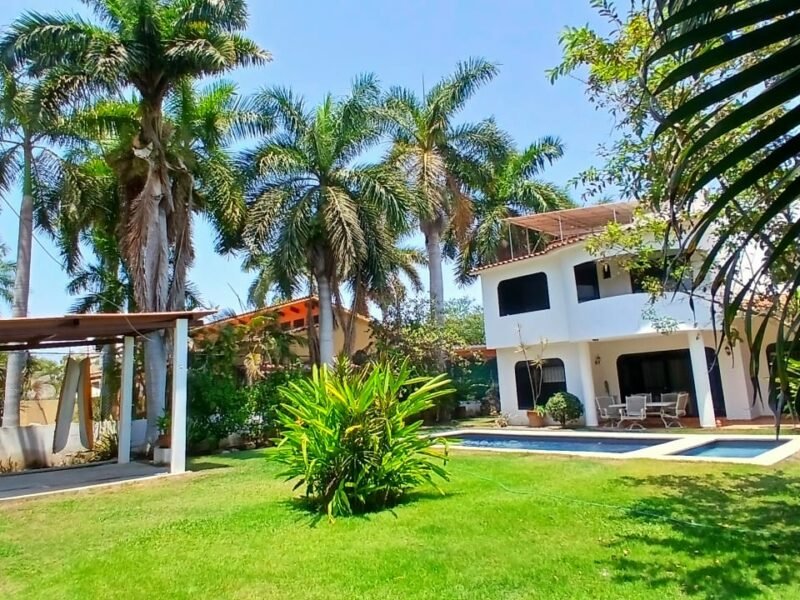 Casa Primavera en Nuevo Vallarta | Residencia con muelle y alberca en renta a largo plazo