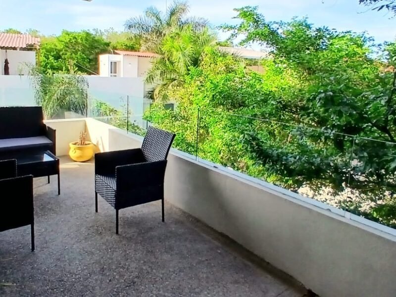 Vive Nuevo Vallarta: Departamento en Puertarena con seguridad, alberca y renta a largo plazo
