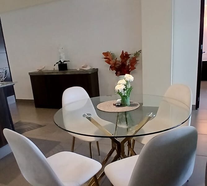 Vive Nuevo Vallarta: Departamento en Puertarena con seguridad, alberca y renta a largo plazo