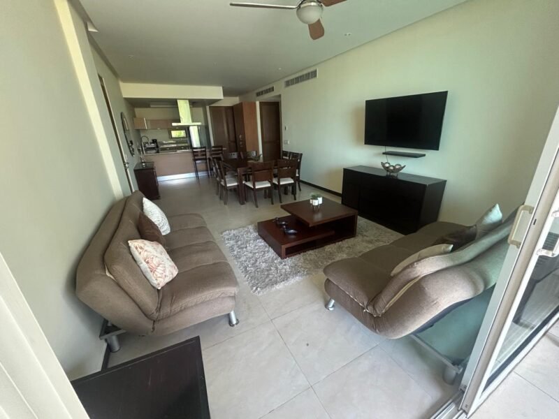 EL TIGRE Condominios Península Golf semi amueblado
